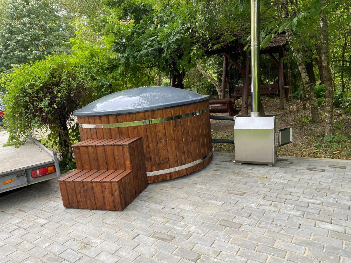 Pension Casa Vanatorilor ไบเลโอเลอเนชต์ ภายนอก รูปภาพ