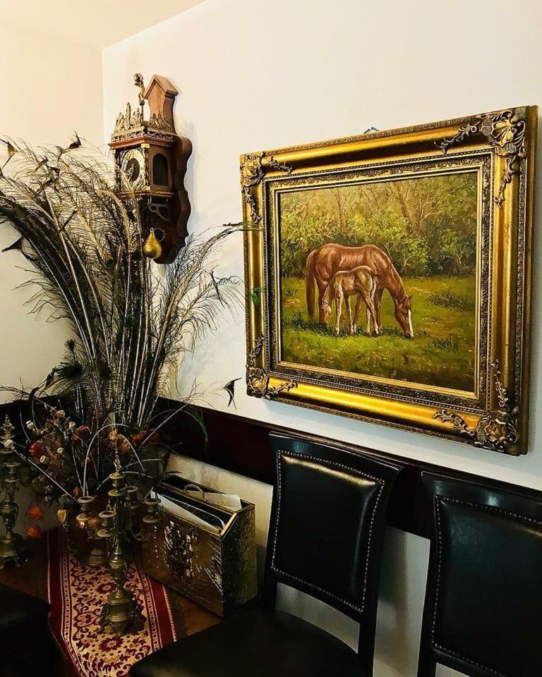 Pension Casa Vanatorilor ไบเลโอเลอเนชต์ ภายนอก รูปภาพ