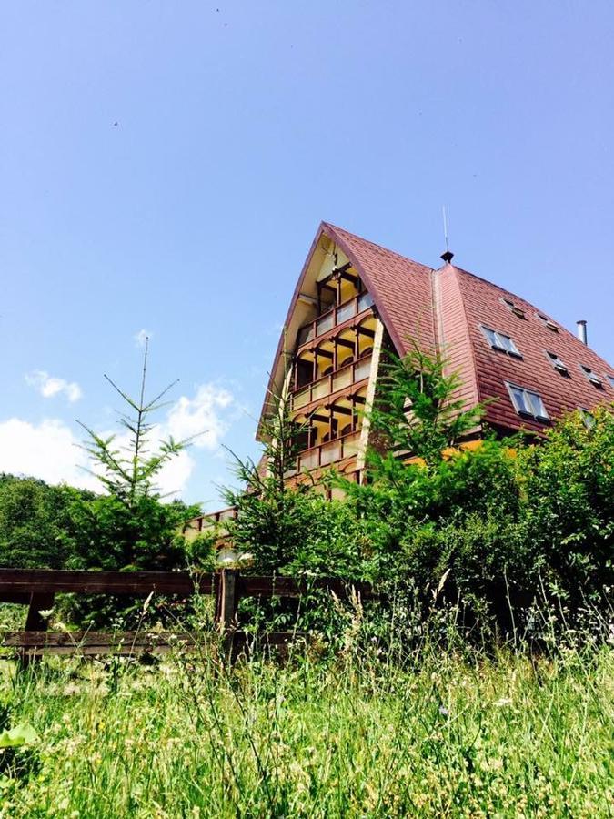 Pension Casa Vanatorilor ไบเลโอเลอเนชต์ ภายนอก รูปภาพ