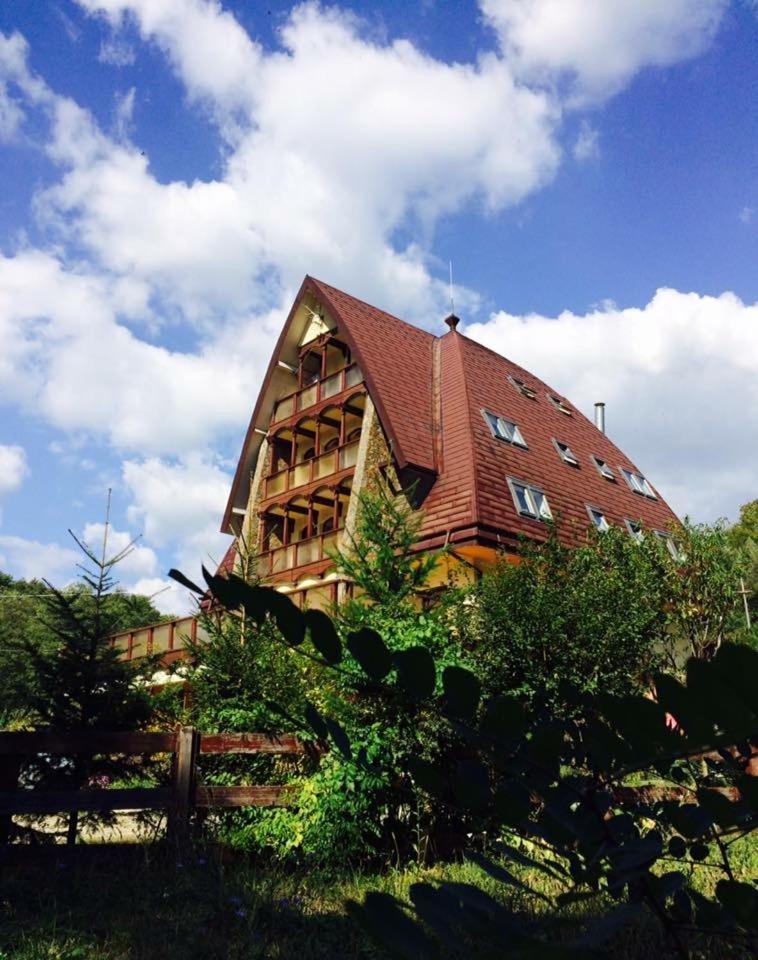 Pension Casa Vanatorilor ไบเลโอเลอเนชต์ ภายนอก รูปภาพ